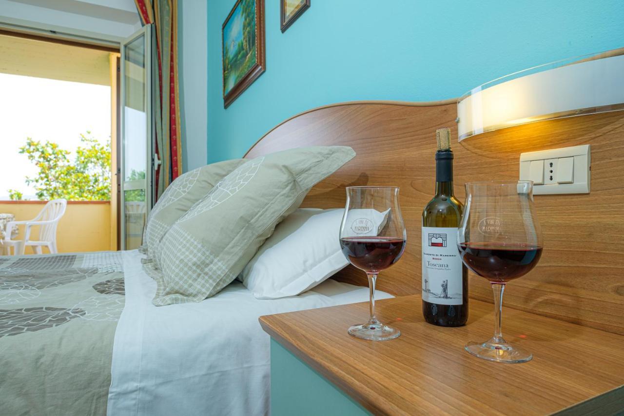 Agriturismo La Fata 格罗塞托 外观 照片